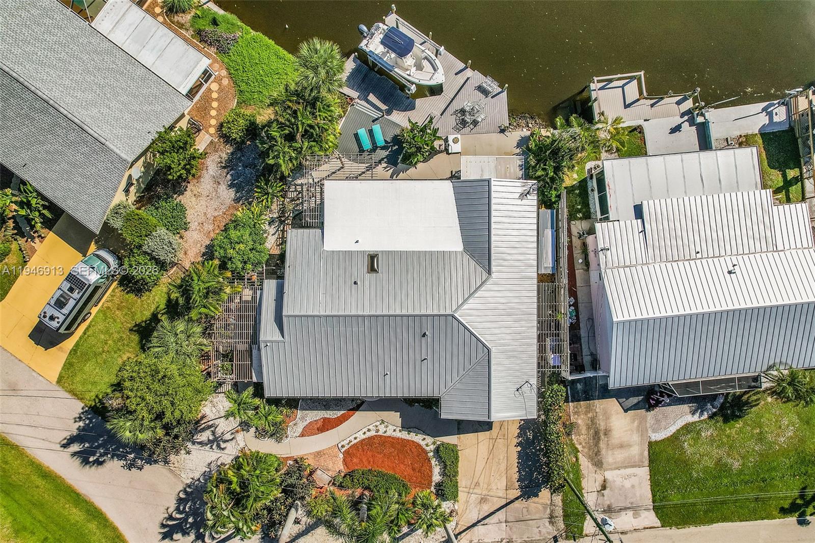 Island Harbors - Residential