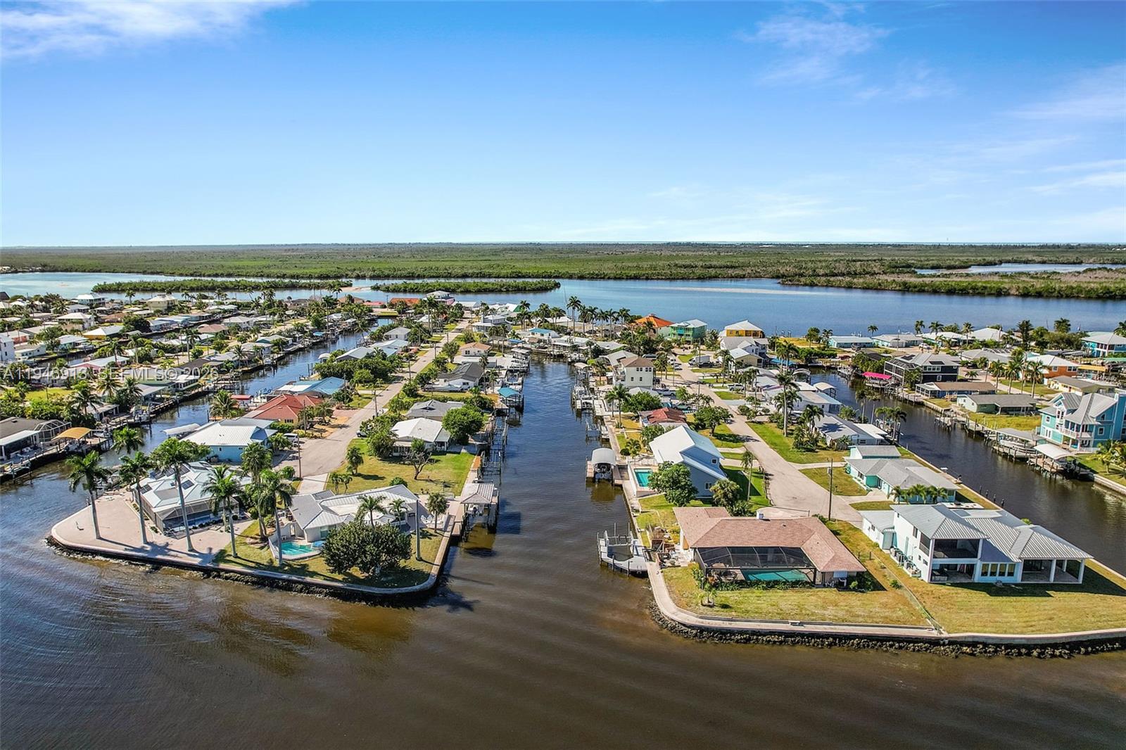 Island Harbors - Residential