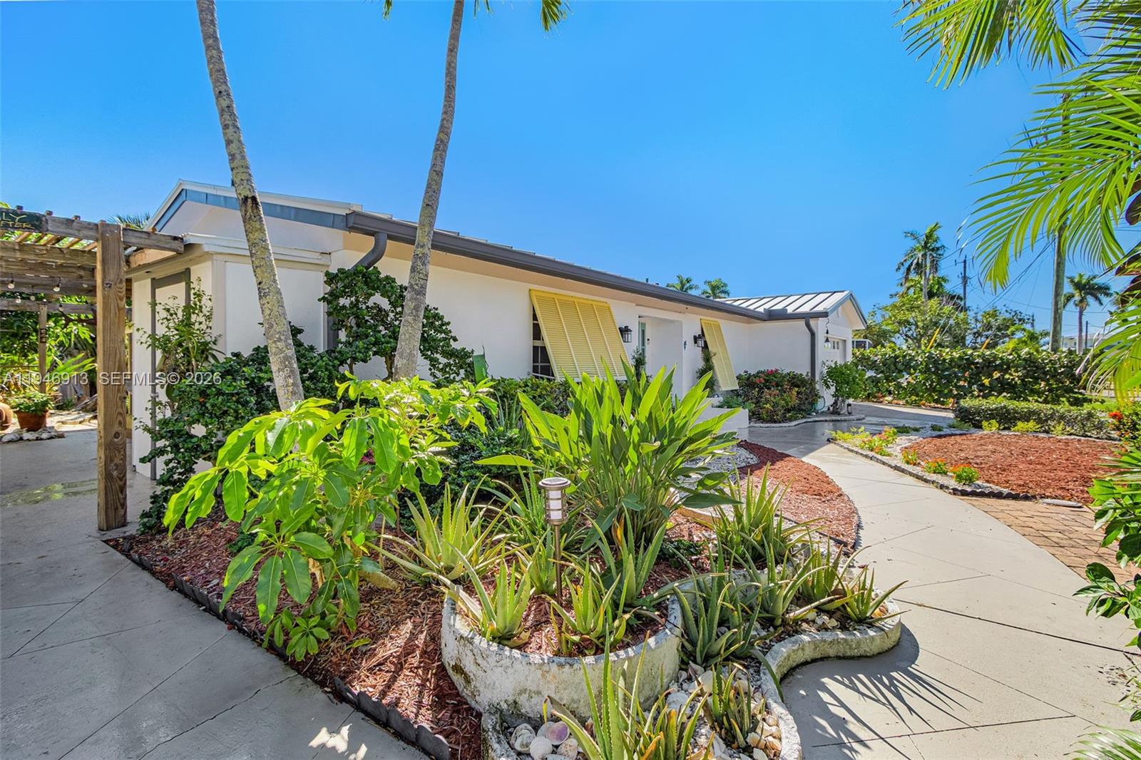 Island Harbors - Residential