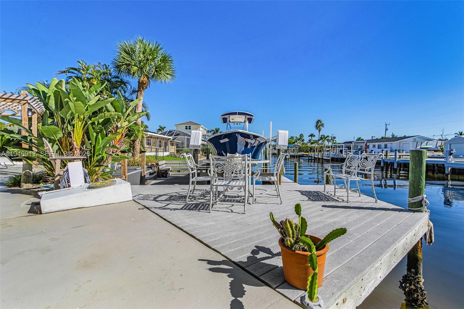 Island Harbors - Residential