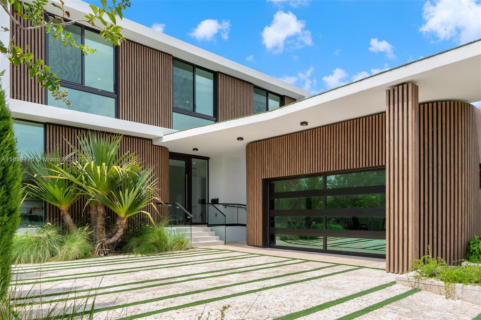 MID GOLF SUB 1ST ADDN - Residential