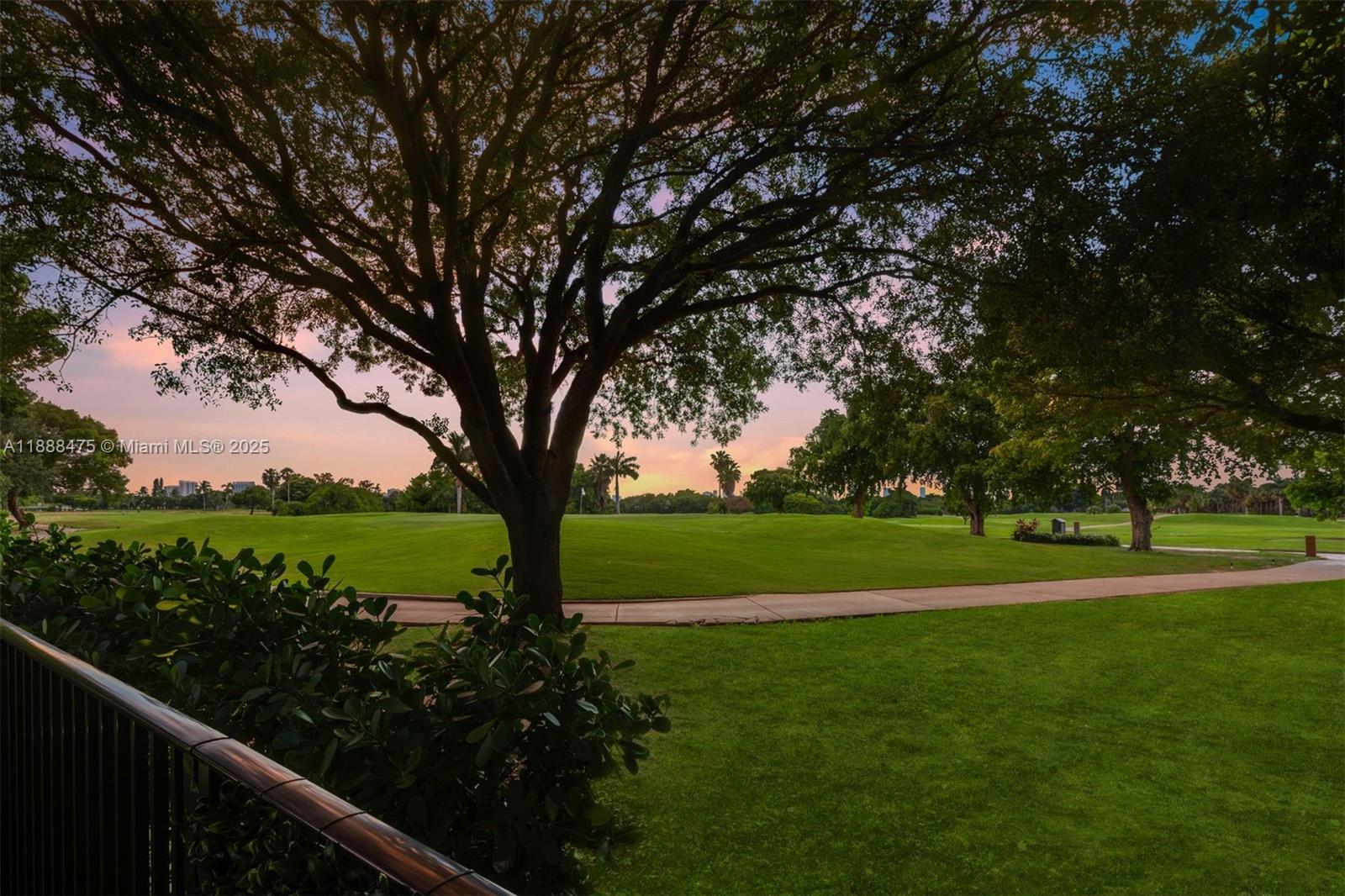 MID GOLF SUB 1ST ADDN - Residential