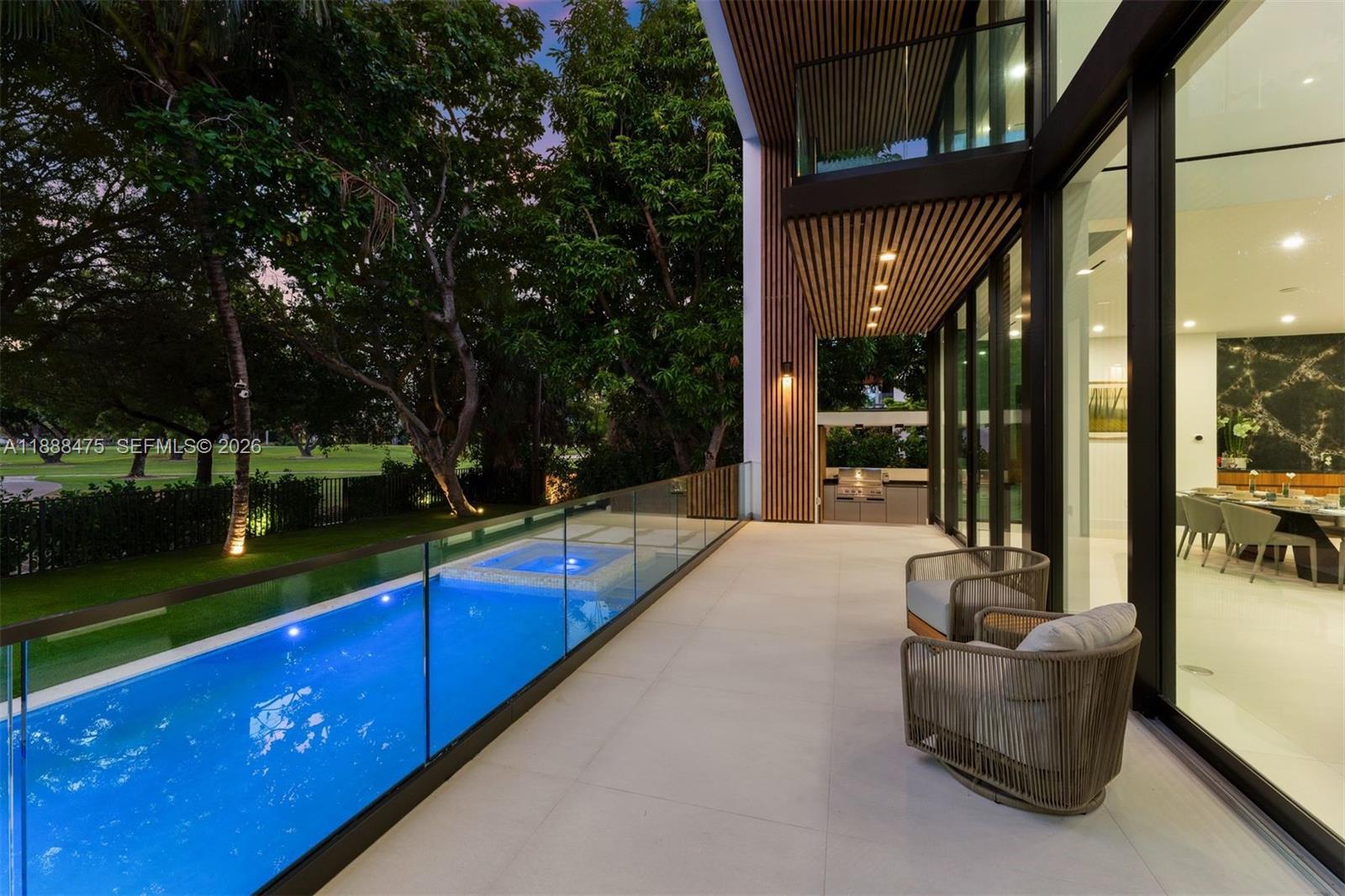 MID GOLF SUB 1ST ADDN - Residential