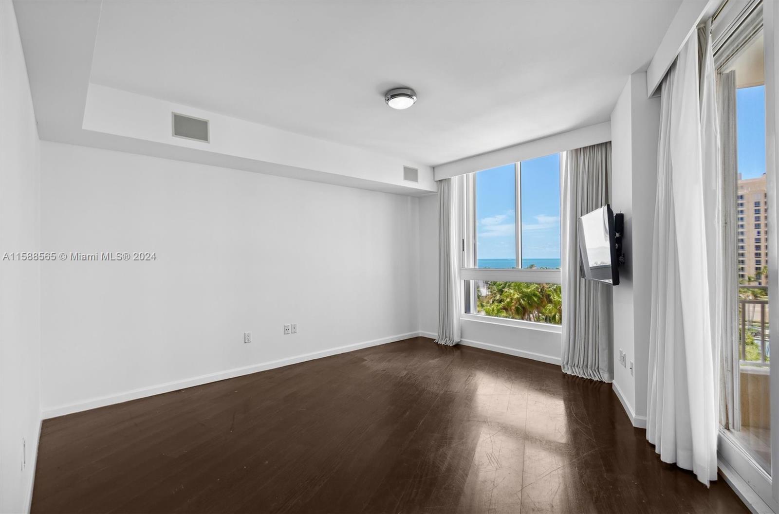 OCEAN TOWER TWO CONDO - Residential