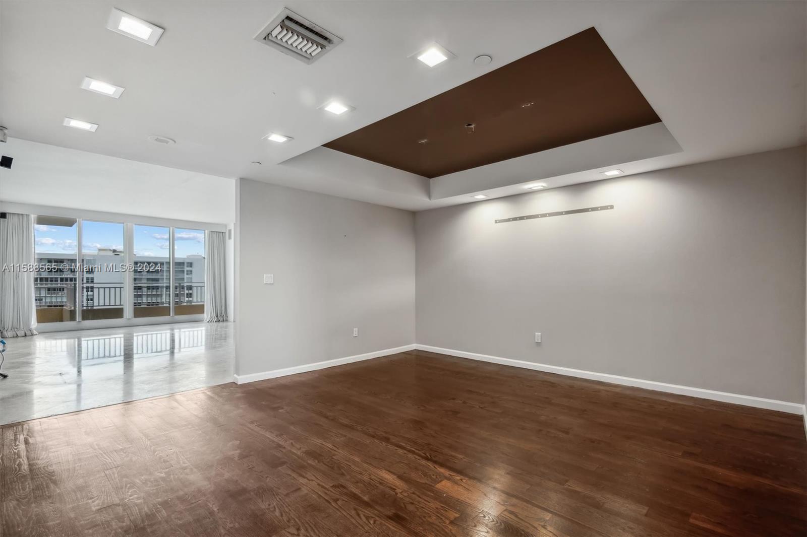 OCEAN TOWER TWO CONDO - Residential