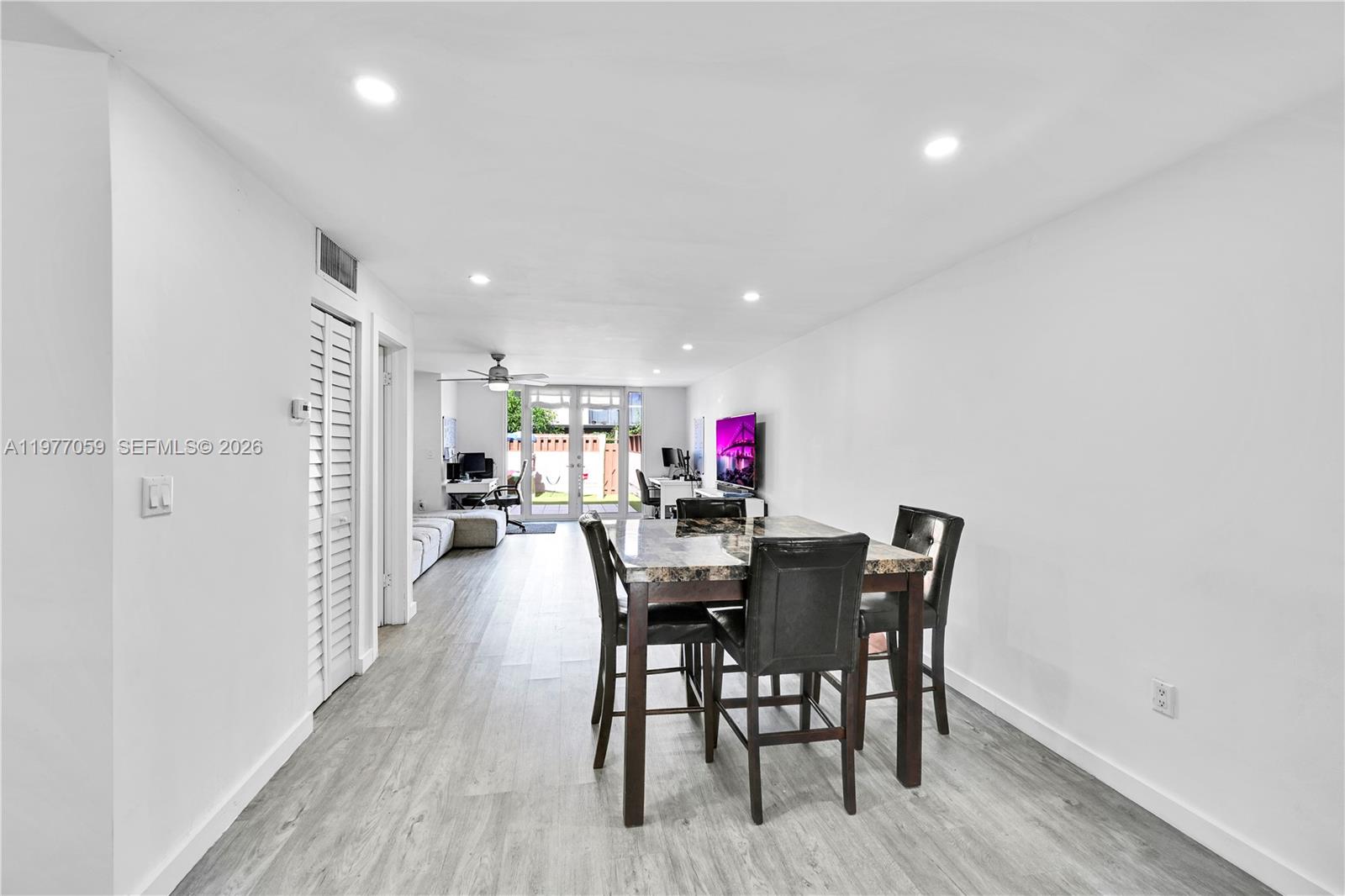 KENDALE LAKES NORTH SEC 7 - Residential Lease