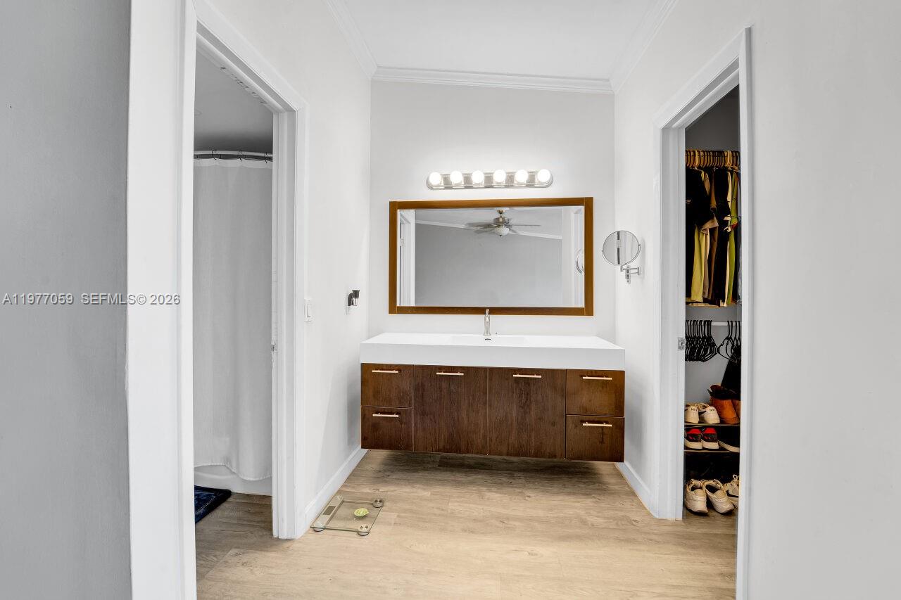 KENDALE LAKES NORTH SEC 7 - Residential Lease