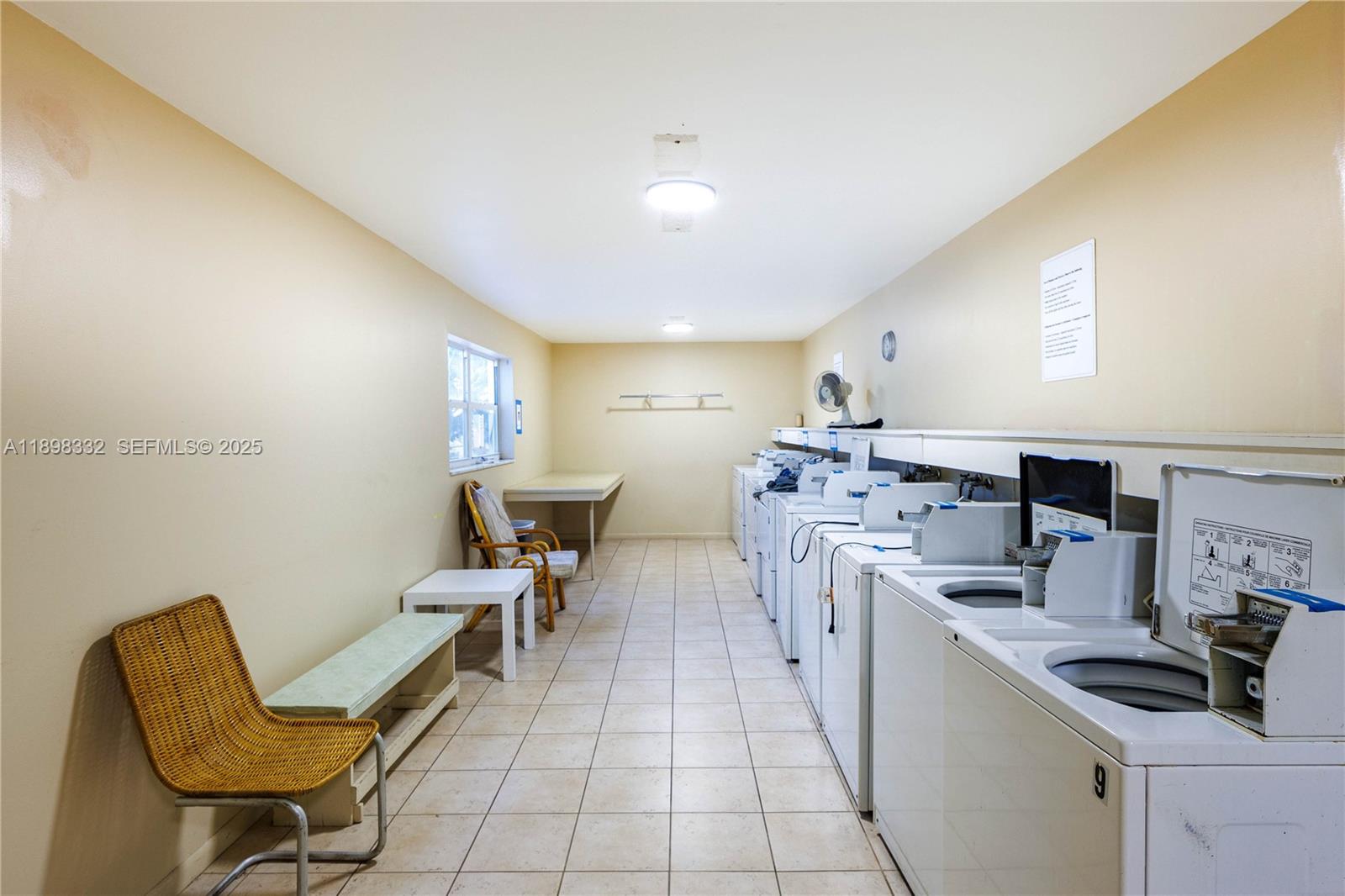 CASTLE APARTMENTS 11 COND - Residential