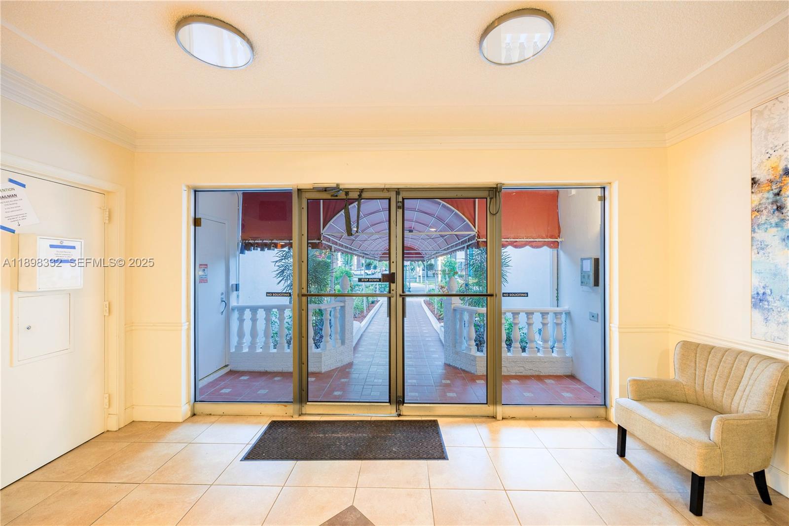 CASTLE APARTMENTS 11 COND - Residential