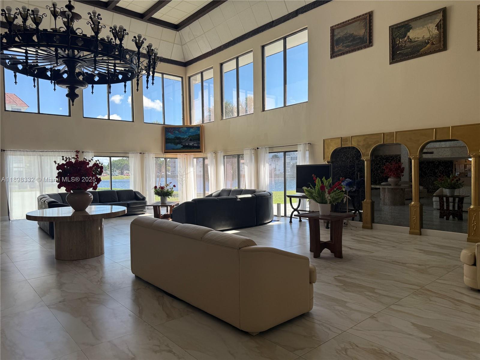 CASTLE APARTMENTS 11 COND - Residential