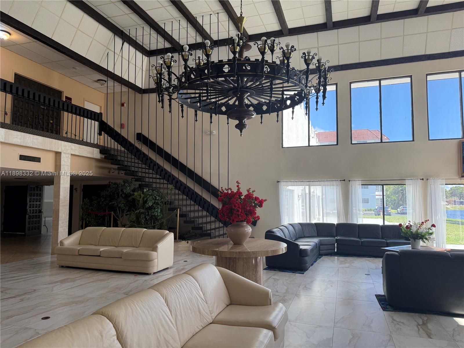 CASTLE APARTMENTS 11 COND - Residential