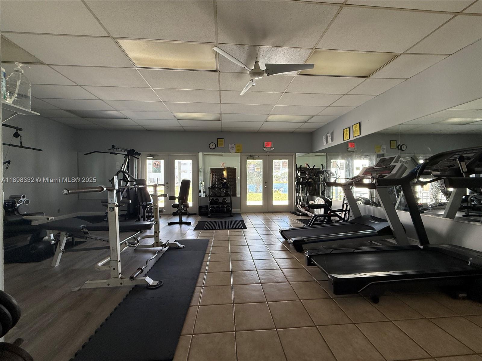 CASTLE APARTMENTS 11 COND - Residential