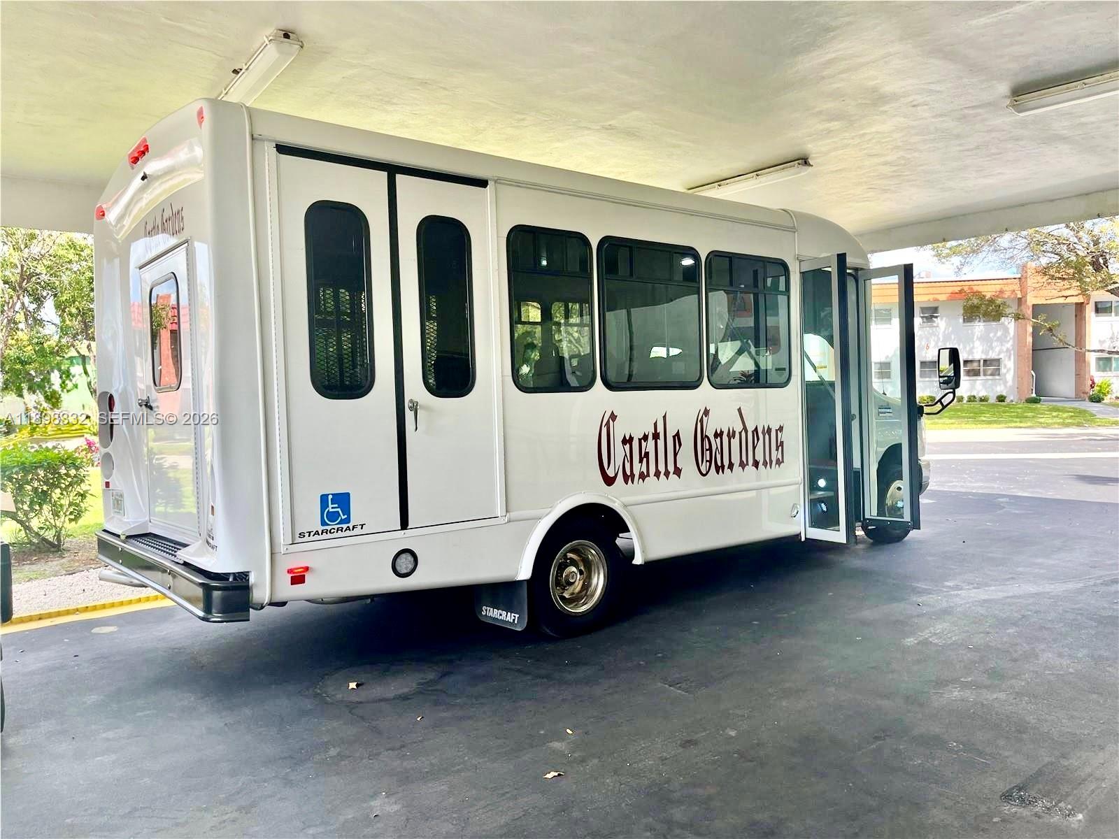 CASTLE APARTMENTS 11 COND - Residential