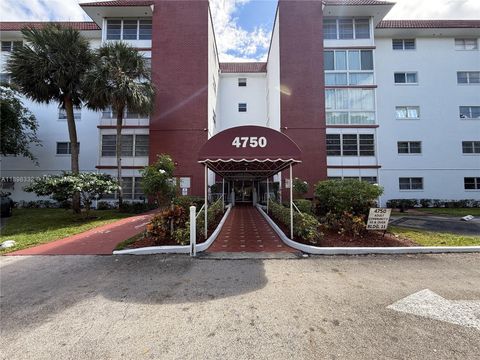 4750 NW 22nd Ct 211 Lauderhill FL 33313