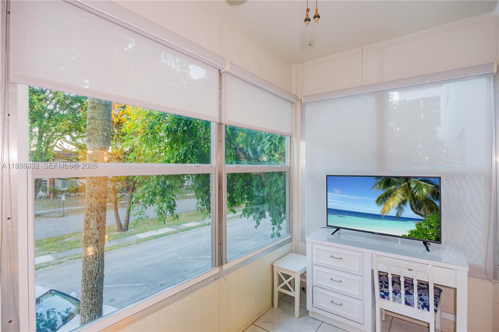 CASTLE APARTMENTS 11 COND - Residential