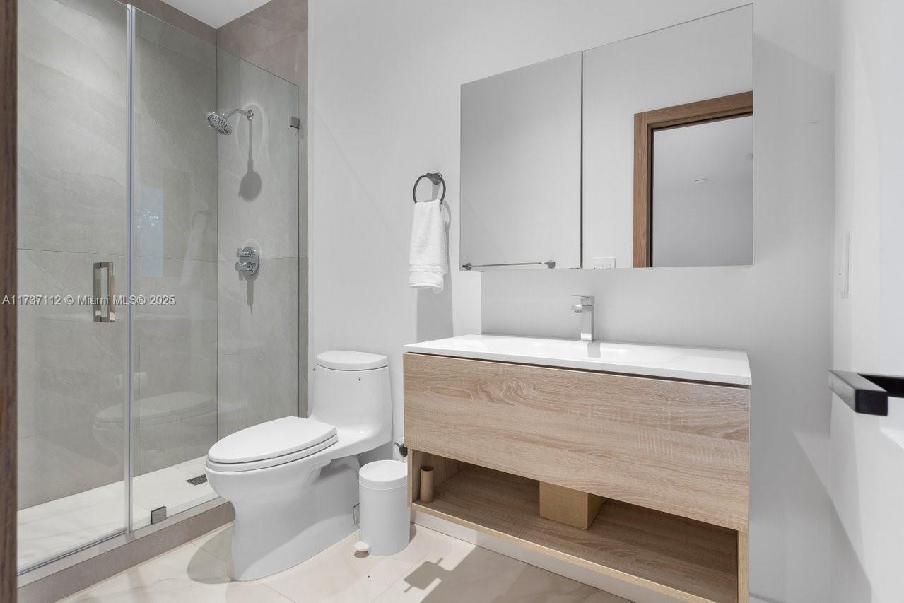 GOLDEN ISLES SEC A REV PL - Residential