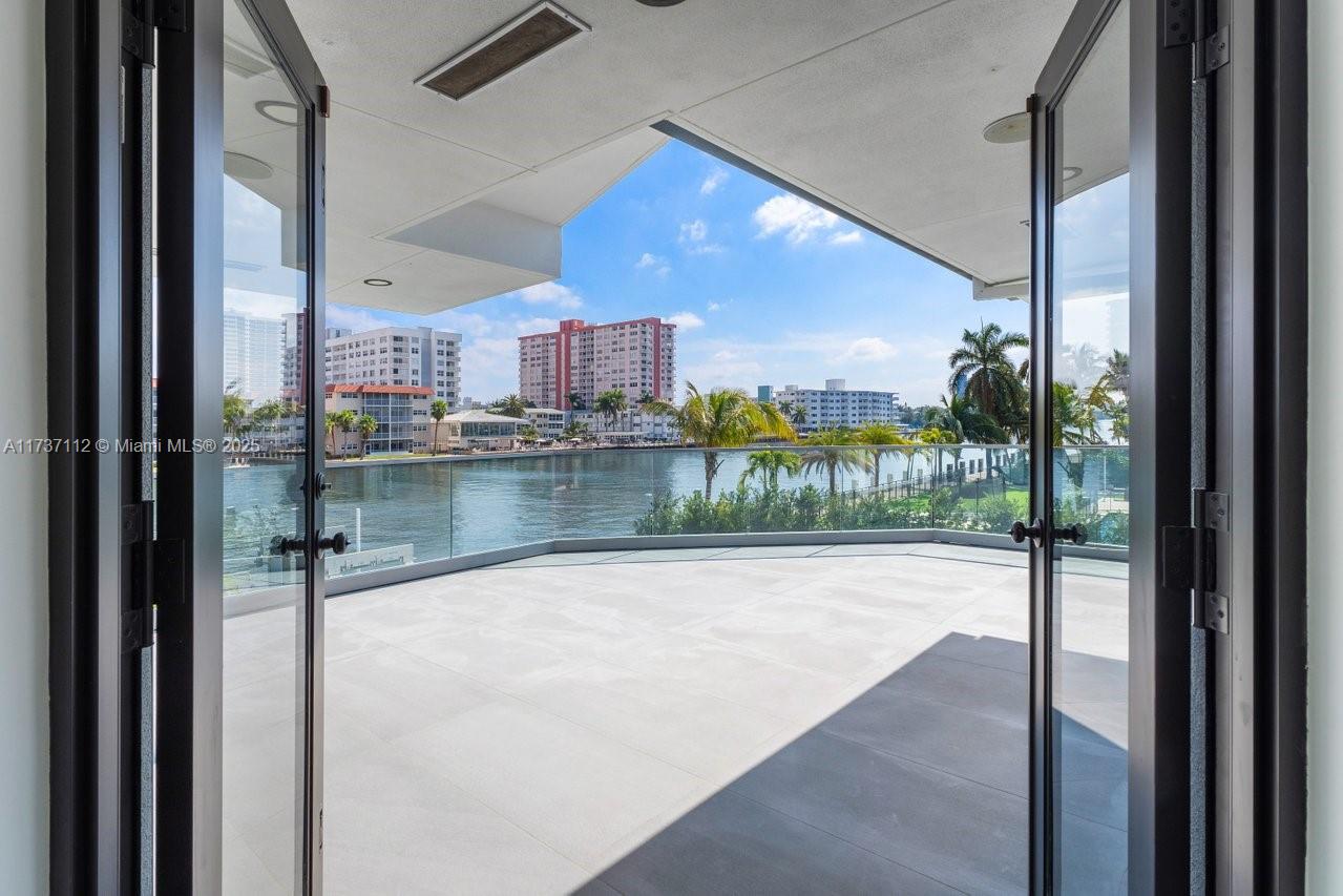 GOLDEN ISLES SEC A REV PL - Residential