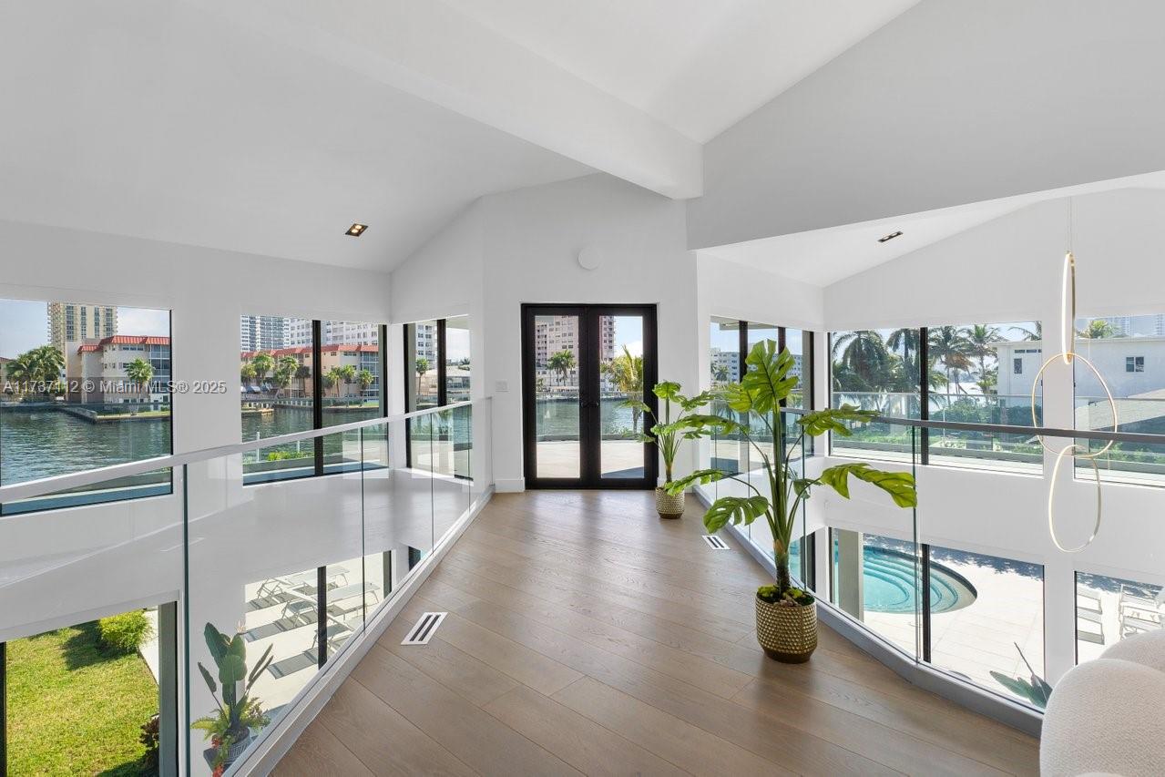 GOLDEN ISLES SEC A REV PL - Residential