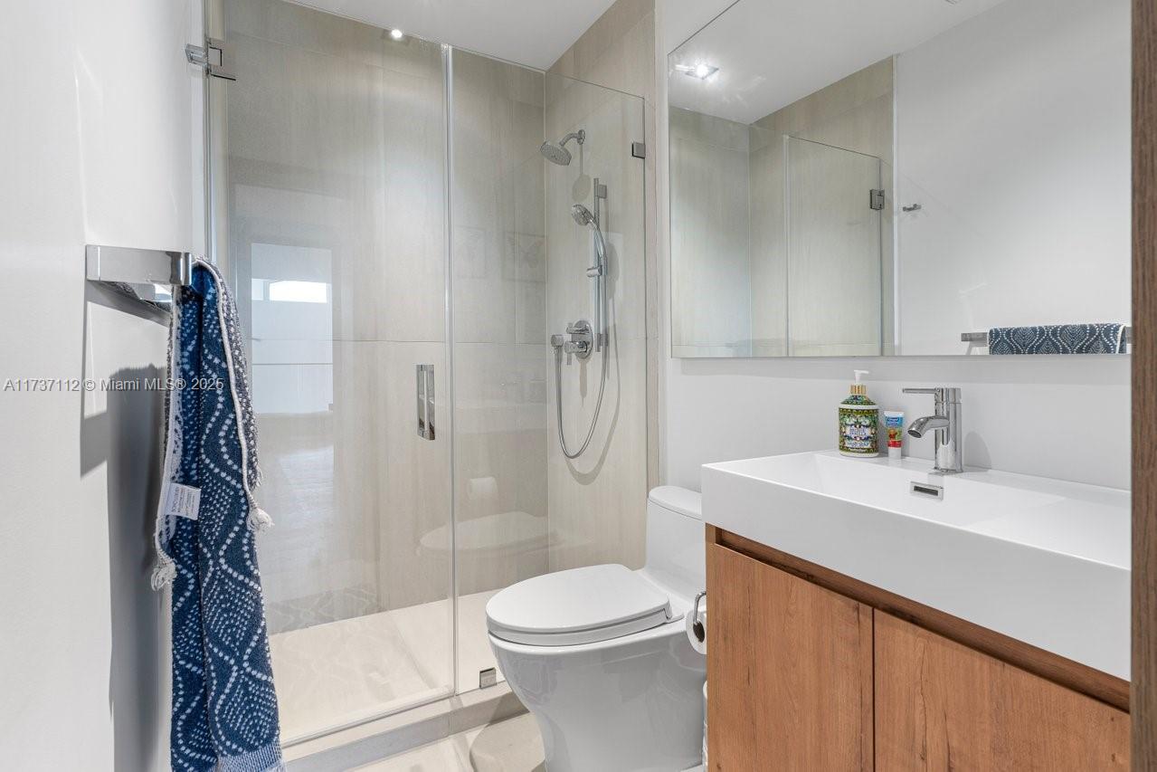 GOLDEN ISLES SEC A REV PL - Residential