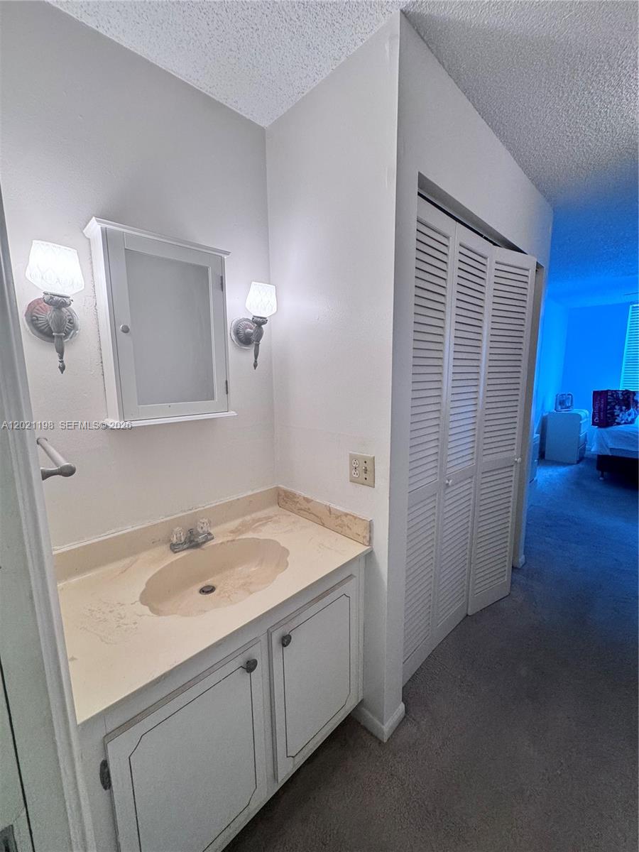 DRAKE TOWER CONDO - Residential