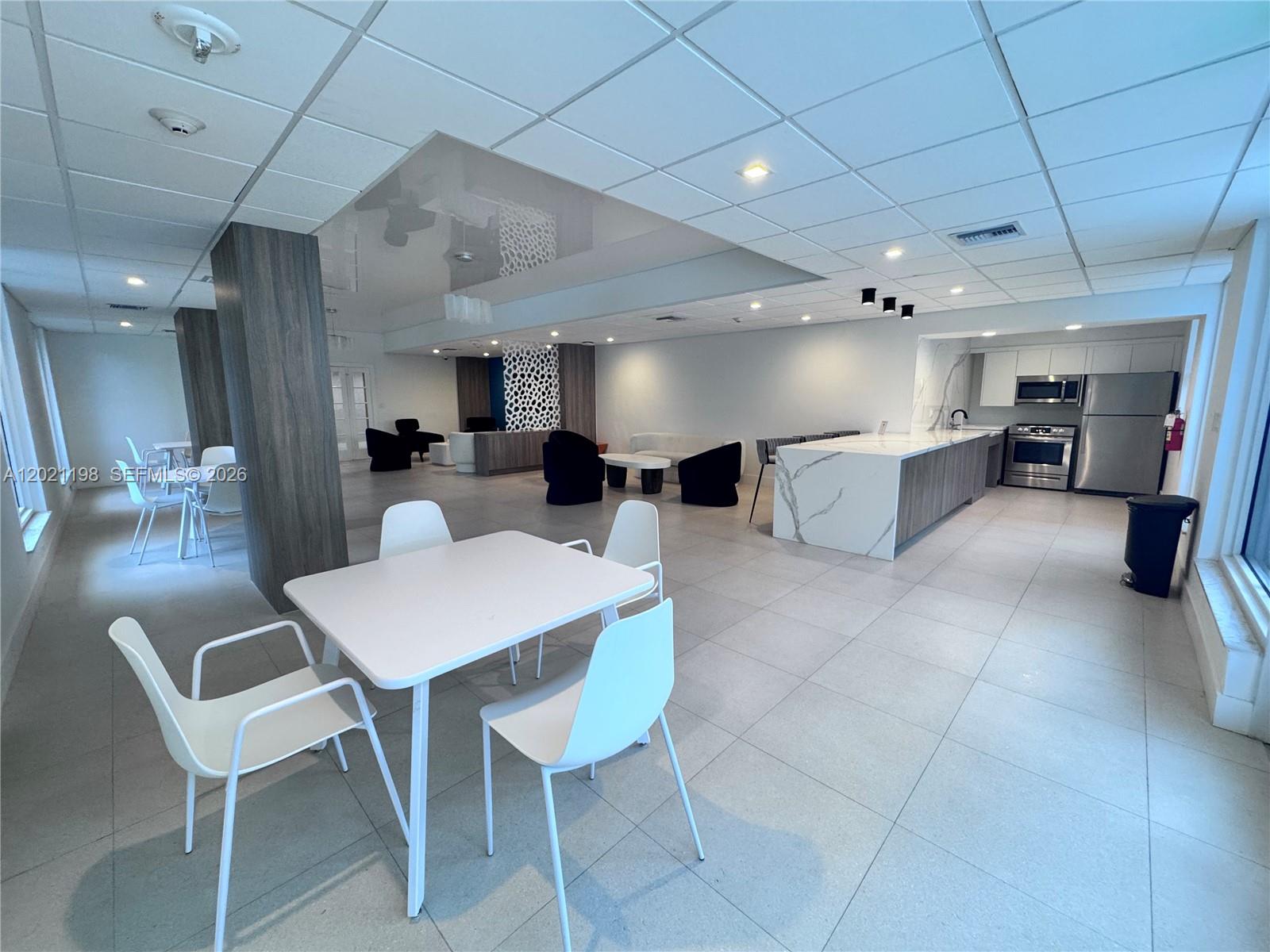 DRAKE TOWER CONDO - Residential