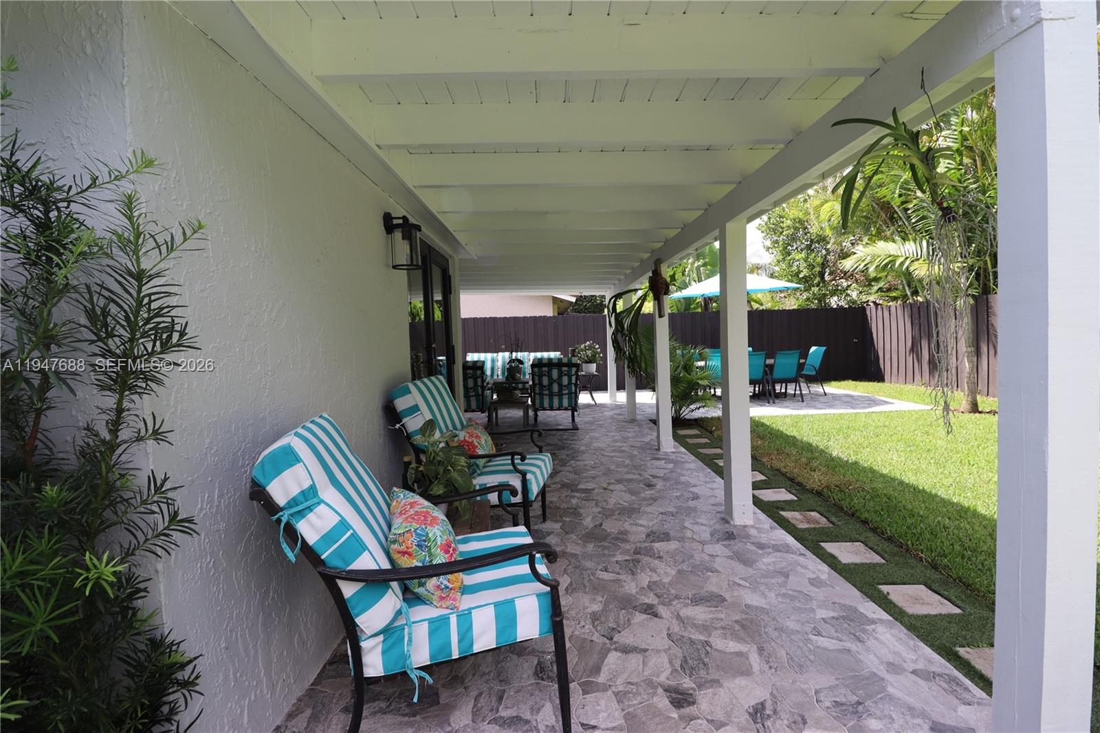 KENDALL PLACE 1ST ADDN - Residential