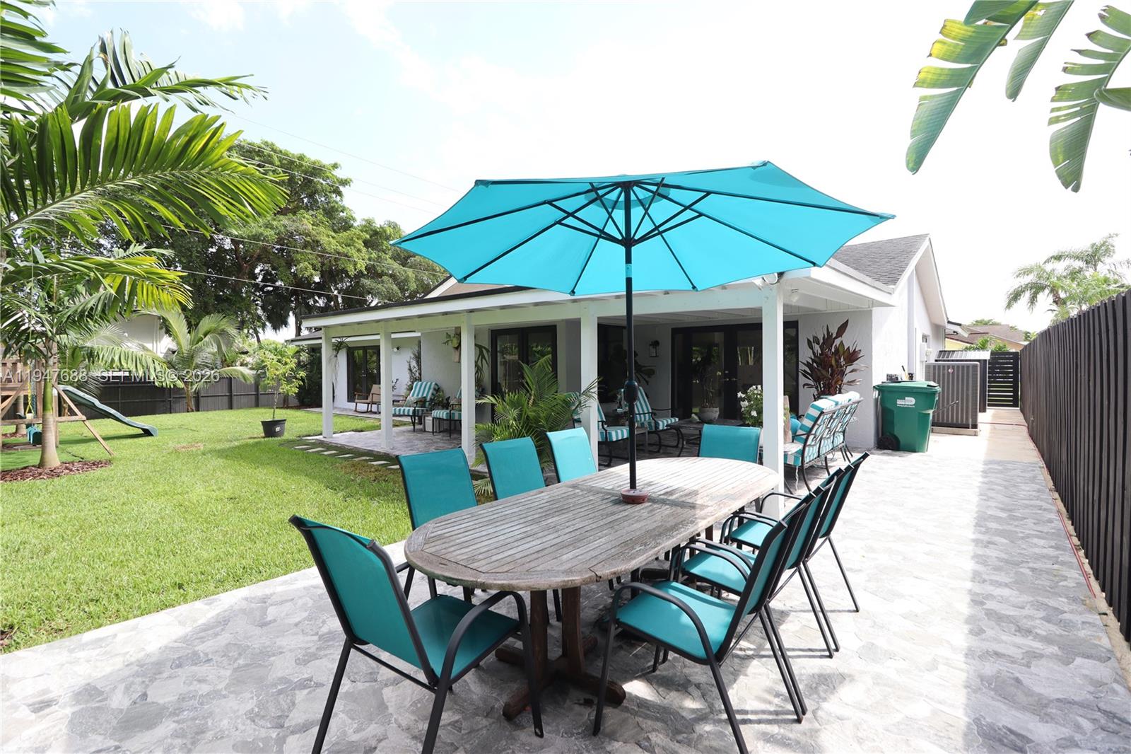 KENDALL PLACE 1ST ADDN - Residential