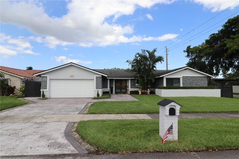 12001 SW 97th Ter Miami FL 33186