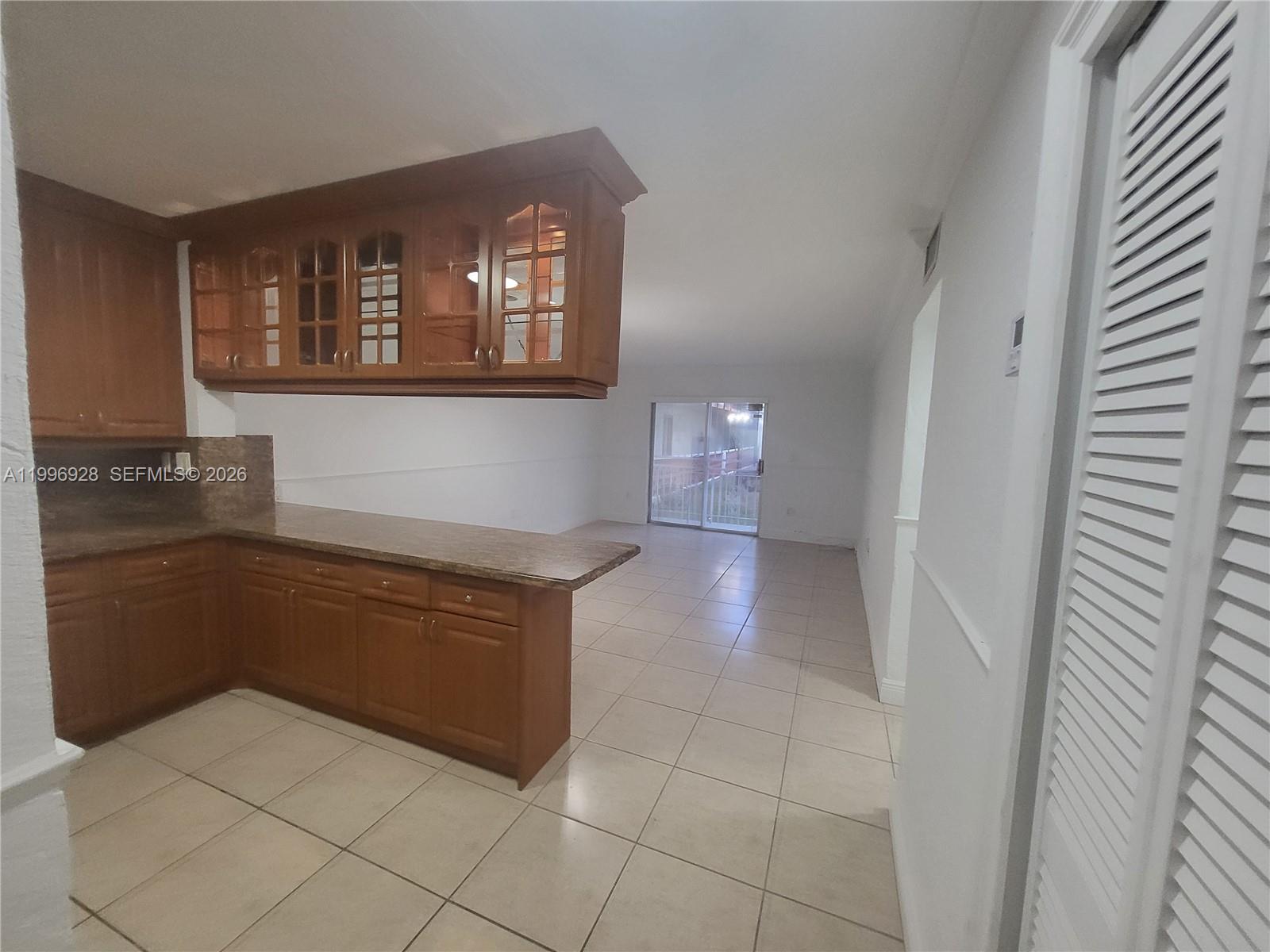 COURTYARDS OF HIALEAH CON - Residential Lease