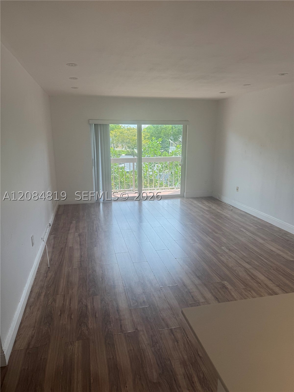 7810 Camino Real i-306