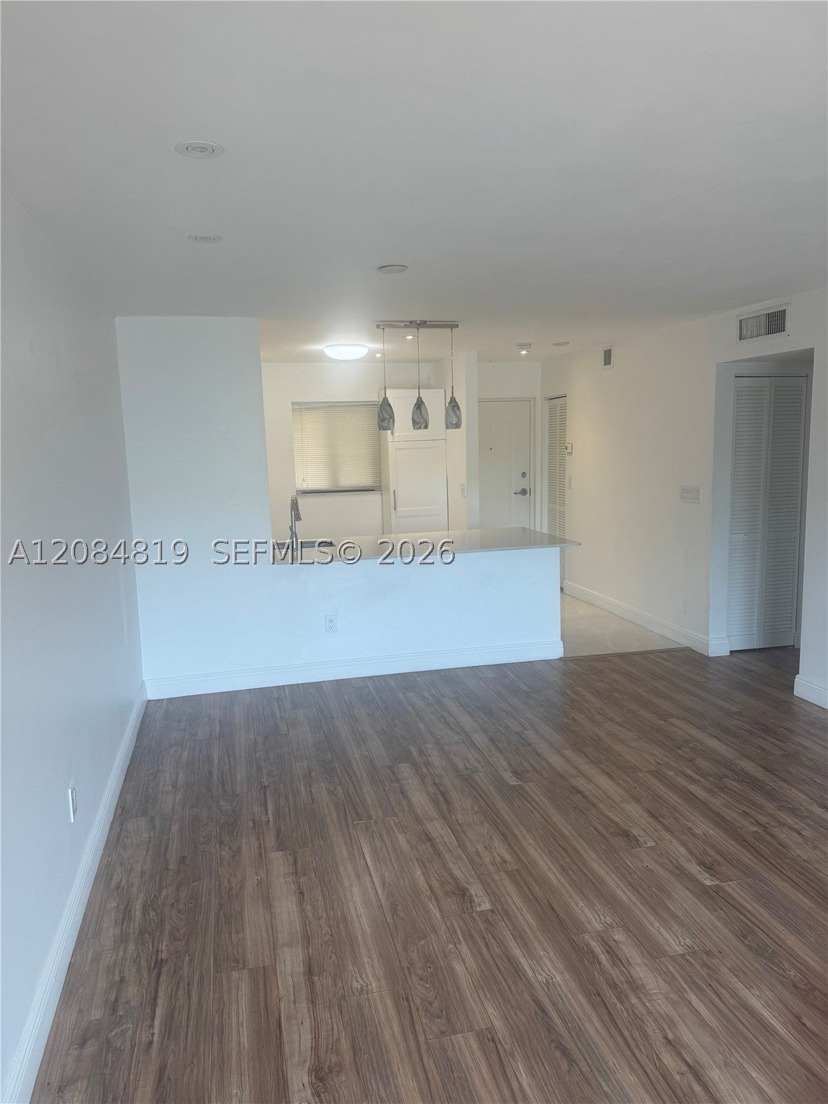 7810 Camino Real Real