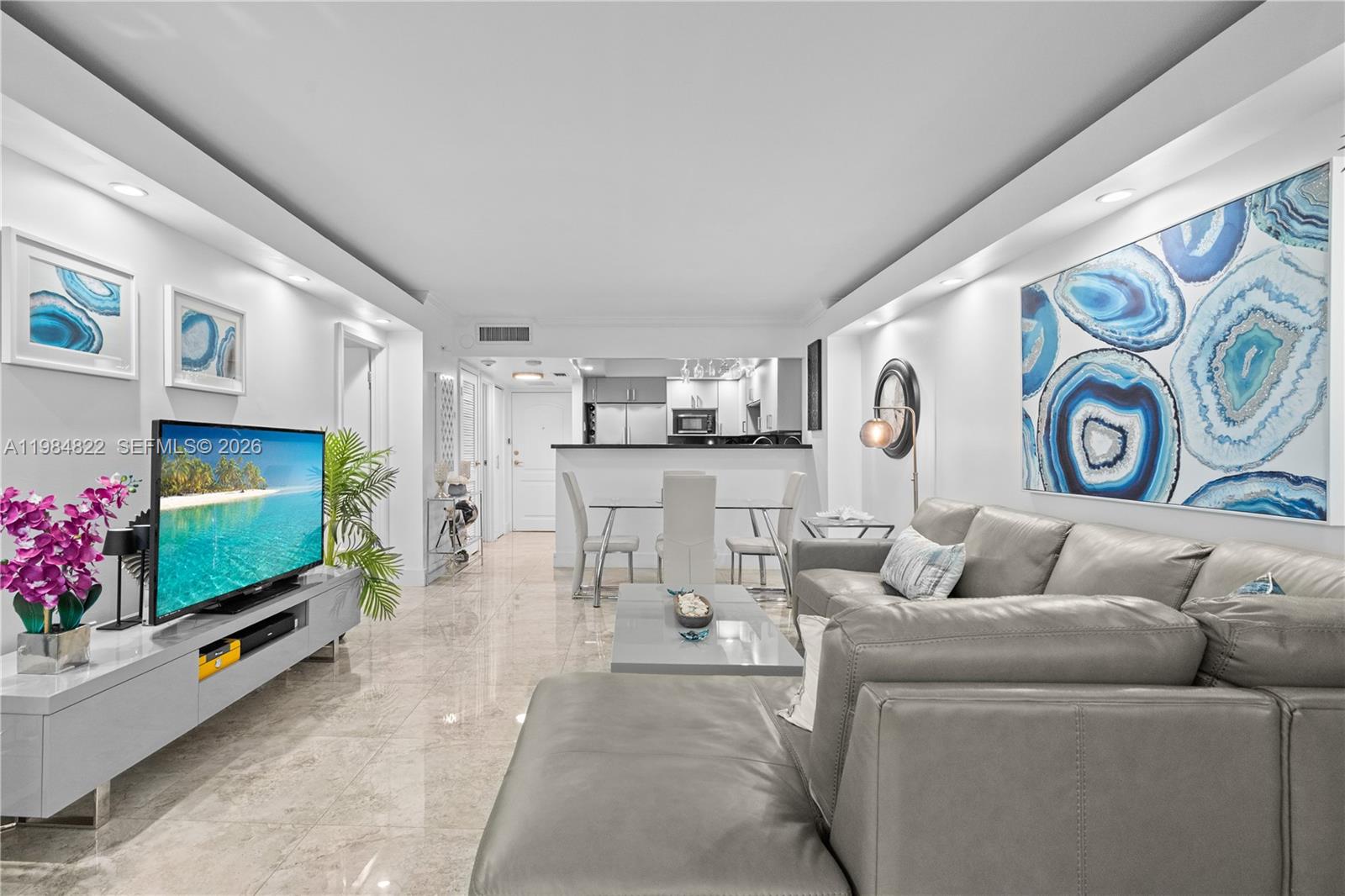 AVENTURA ELDORADO CONDO - Residential