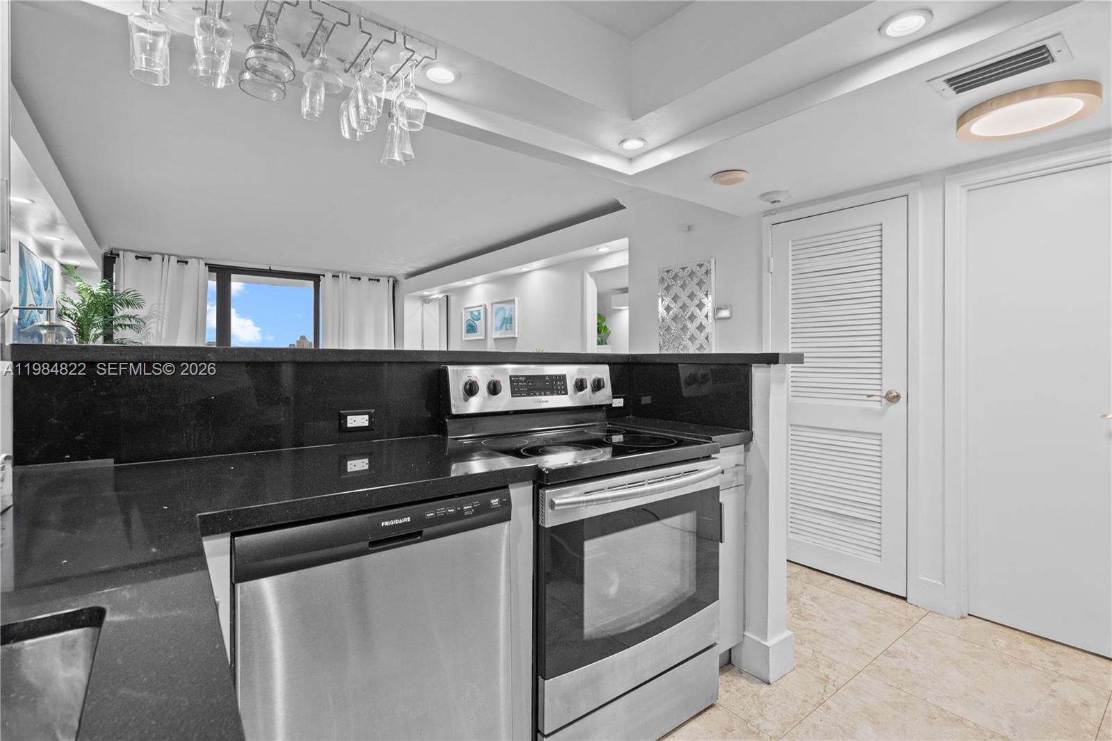 3675 N Country Club Dr 1907