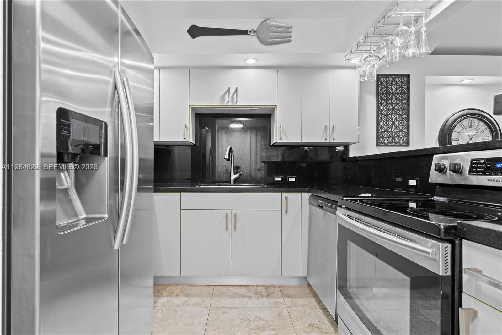 3675 N Country Club Dr 1907