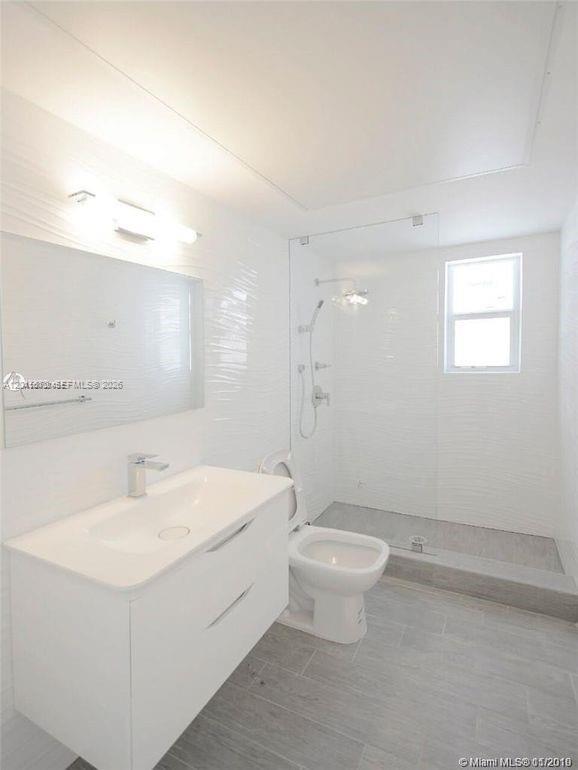 620 Michigan Ave 7