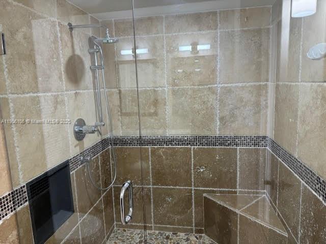 TOWER AT BISCAYNE COVE CO - Residential Lease