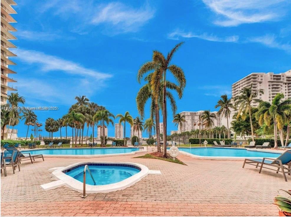 TOWER AT BISCAYNE COVE CO - Residential Lease