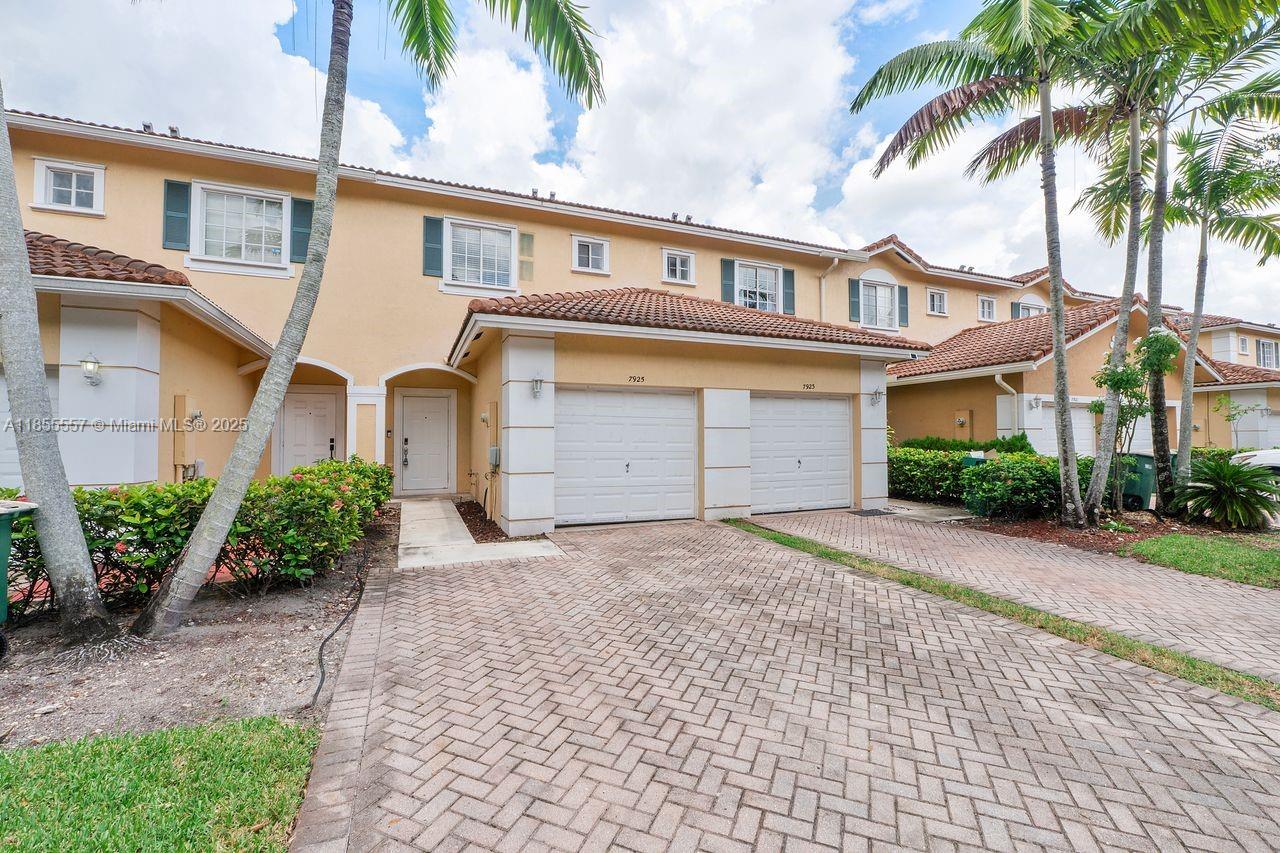 Rear opportunity in much sought-after Tuscany community. Beautiful 3 bedroom 2.5 bathroom with 1 car garage. This stunning townhouse with stainless steel appliances, new washer/dryer and laminate floors throughout. Upstairs is a spacious primary bedroom and the other 2 bedrooms share a jack-and-jill bathroom. Convenient half bath downstairs. Pool and playground. Super low HOA fee and located near major highways and shops. Schedule your private tour today. A must see!!