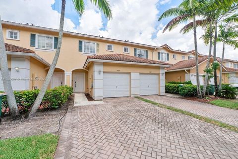 Photo of 7925 Tuscany Dr, Tamarac, FL 33321 (MLS # A11855557)