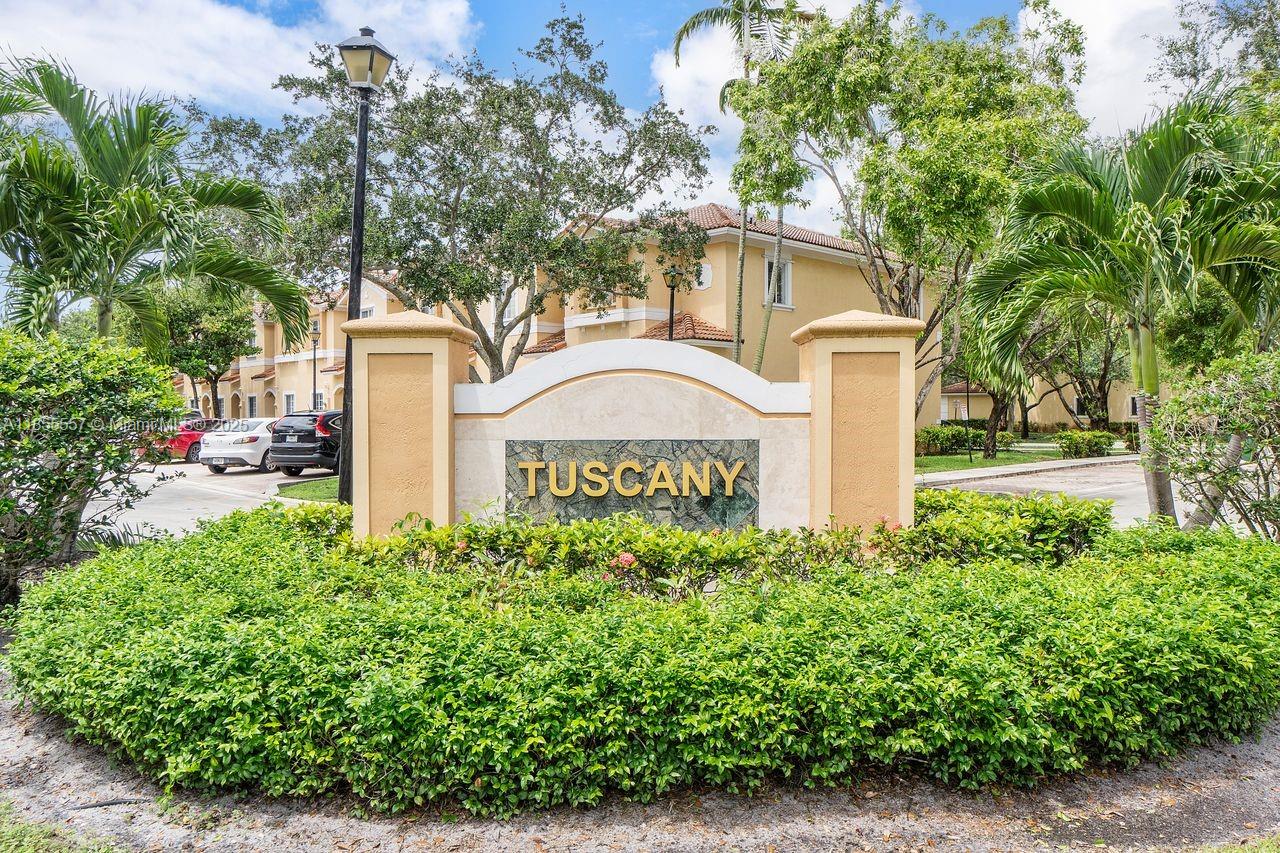 TUSCANY PLAT - Residential