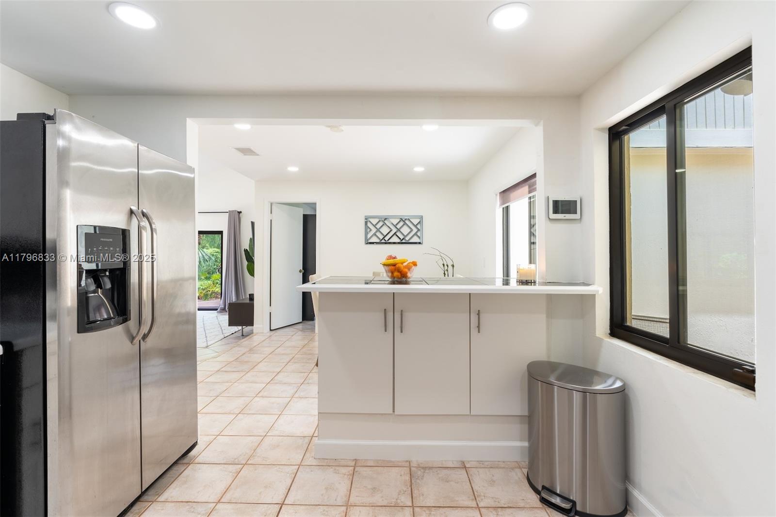 ISLA MERITA HOMES IX COND - Residential
