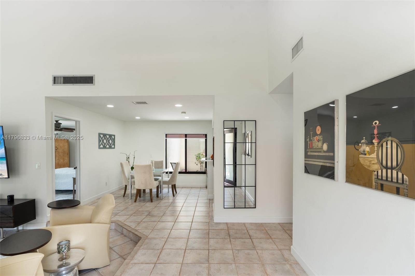 3620 E Forge Rd 16