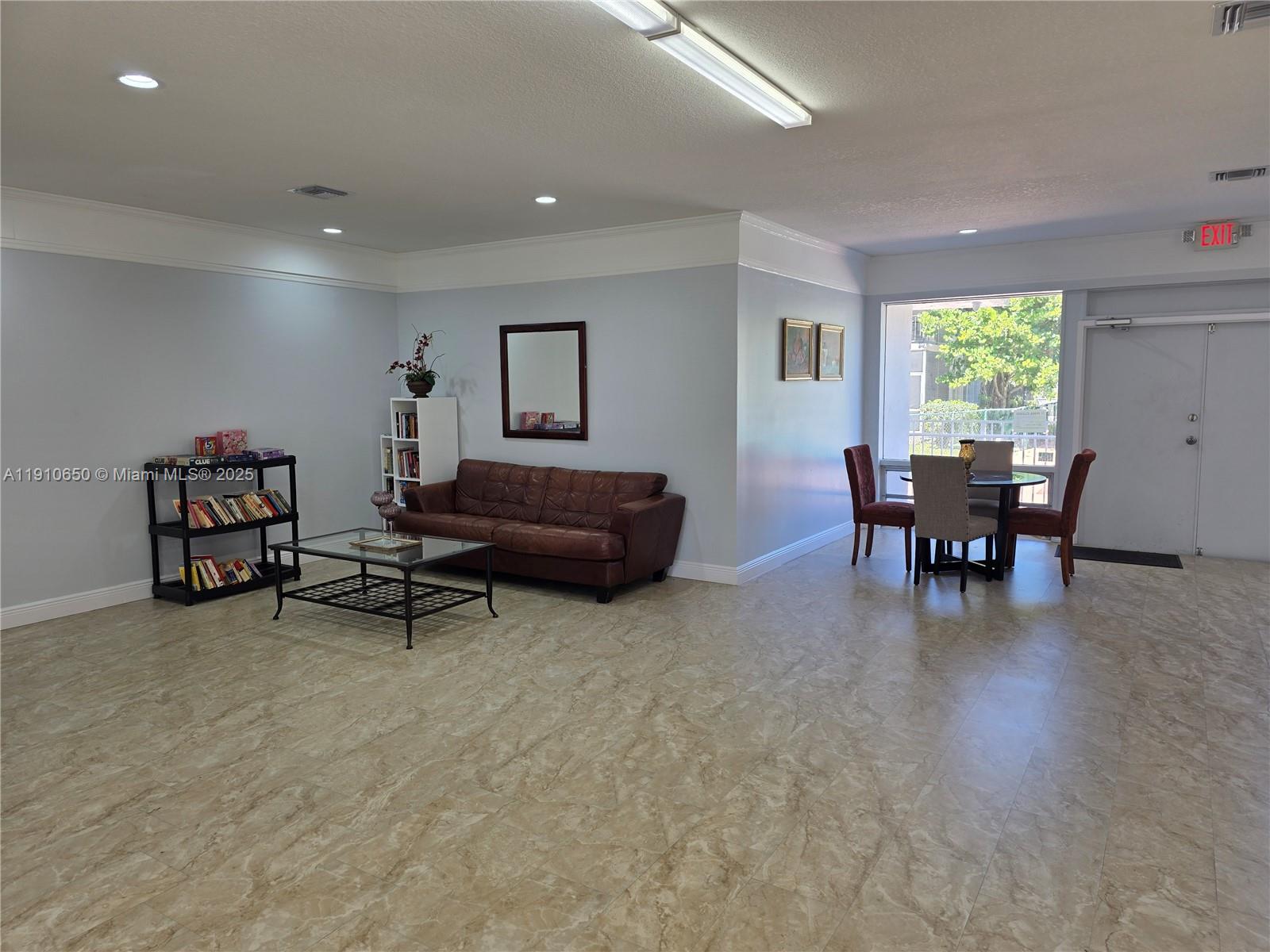 KENDALL ACRES CONDO BLDG - Residential Lease