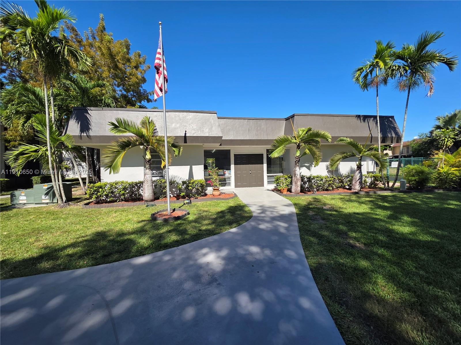 KENDALL ACRES CONDO BLDG - Residential Lease