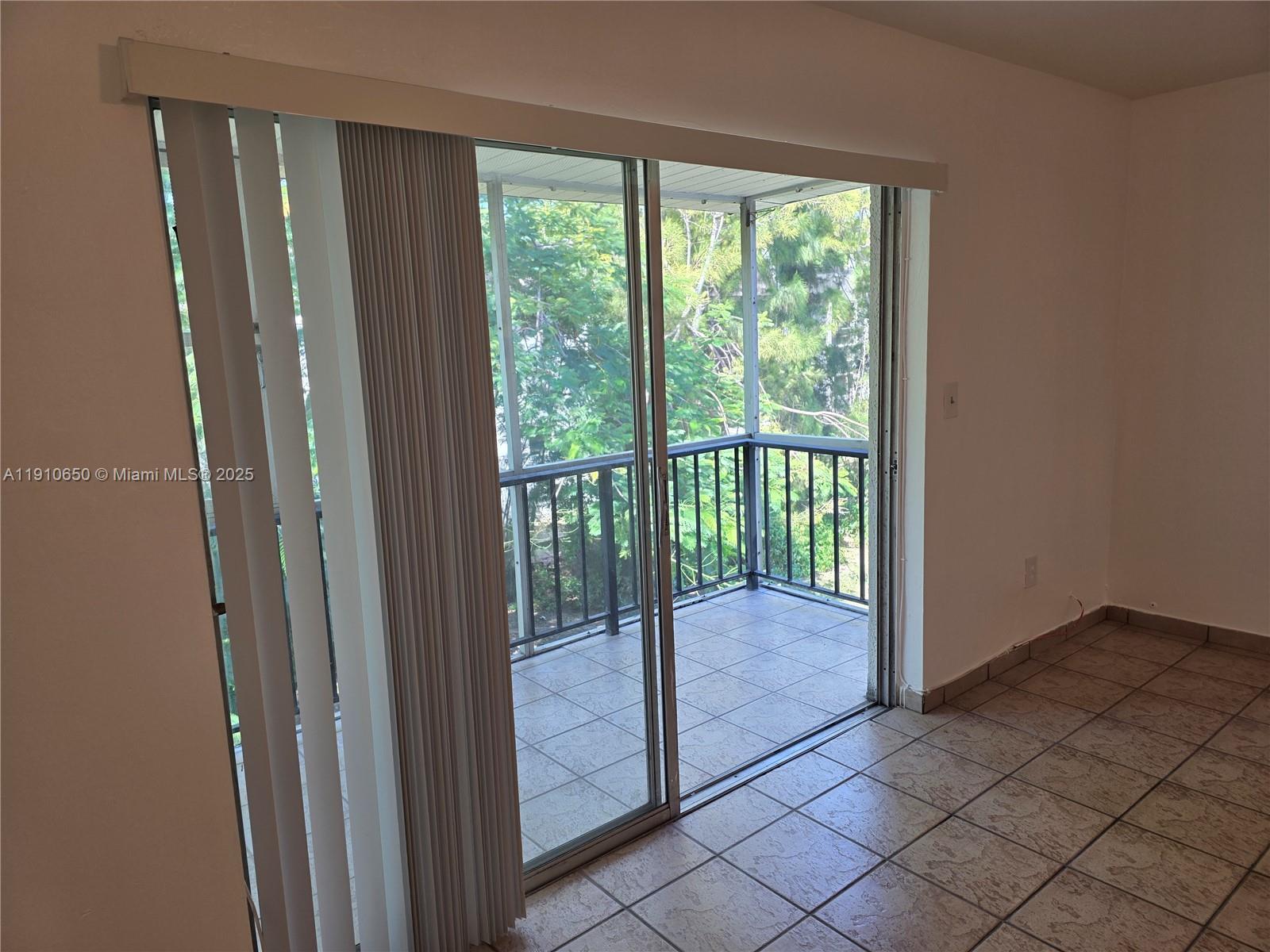 KENDALL ACRES CONDO BLDG - Residential Lease