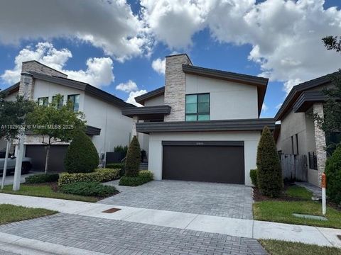 Photo of 10348 NW 76th Ter, Doral, FL 33178 (MLS # A11829152)