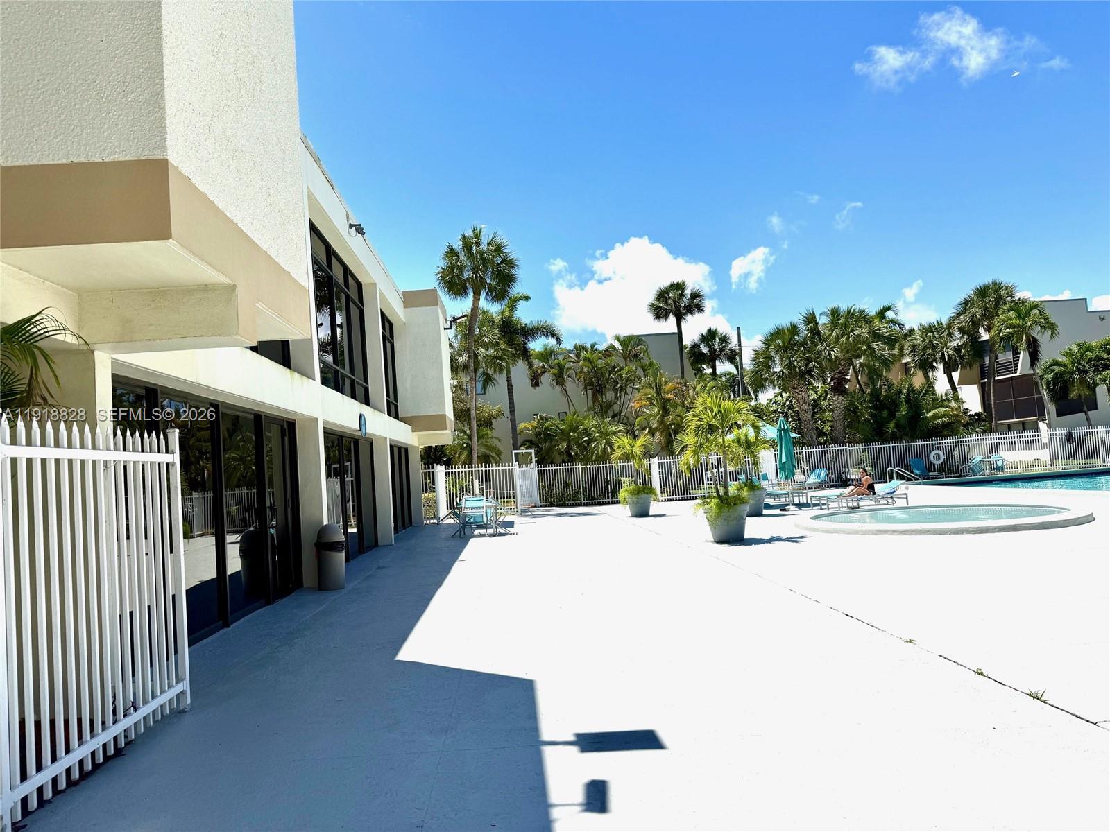 VILLA DORADA CONDO NO 2 - Residential