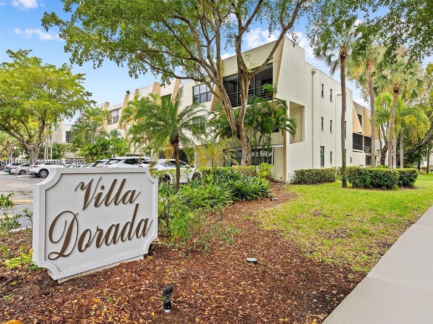 AVENTURA VILLA DORADA 3 BEDS 2.5 BATHS Corner & Spacious Townhouse in the heart of Aventura with direct front access to Country Club the unit has been REMODELED! Unit features new floors with vinyl water proof throughout and the baseboard, open kitchen with granite tile backsplashes, and new SS appliances, New Baths and plumbing , New A.C. , Extra-large cover den & laundry. Conveniently assigned parking space +guest . .TurnBerry Waterpark Square, townhome located just one block from the #1 ranked mall in the United States, Aventura Mall. Live where convenience, lifestyle, and luxury meet. The residence offers immediate access to luxury shopping, premier dining, and vibrant entertainment. A+ School District. Station the new Bright Line train. DON'T MISS THIS OPPORTUNITY