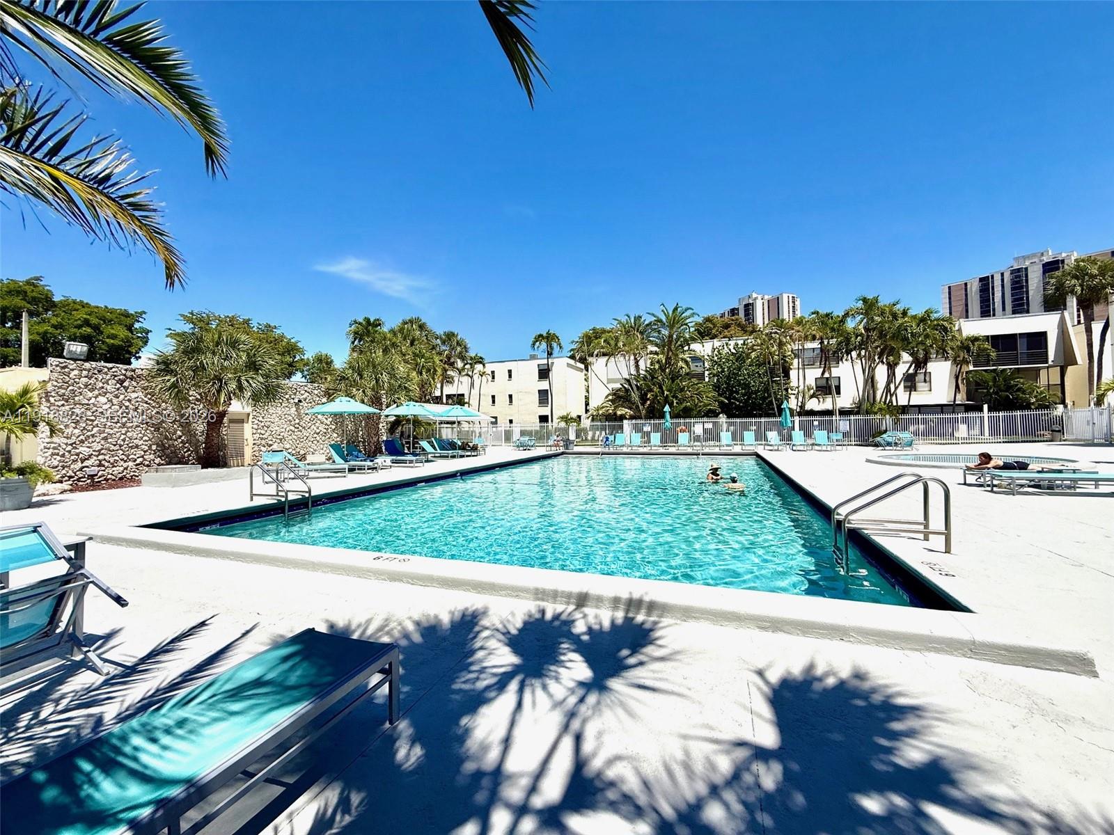 VILLA DORADA CONDO NO 2 - Residential
