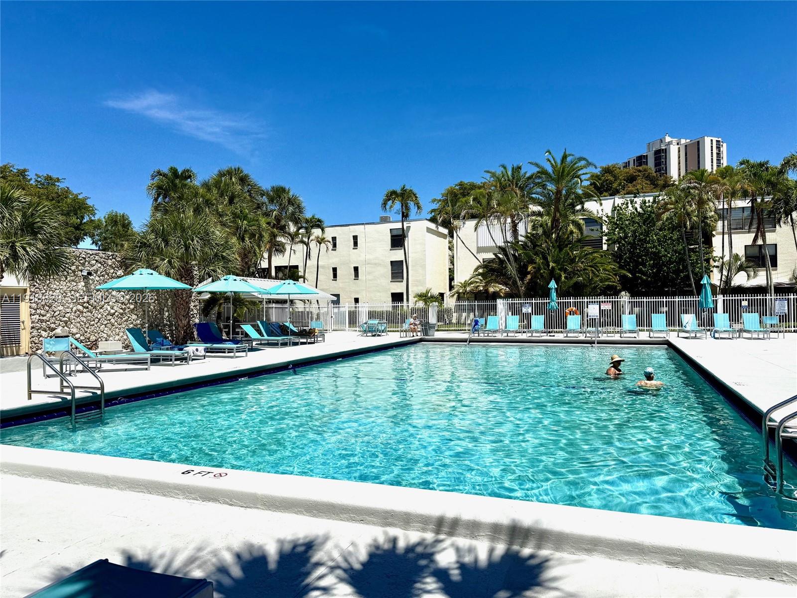 VILLA DORADA CONDO NO 2 - Residential